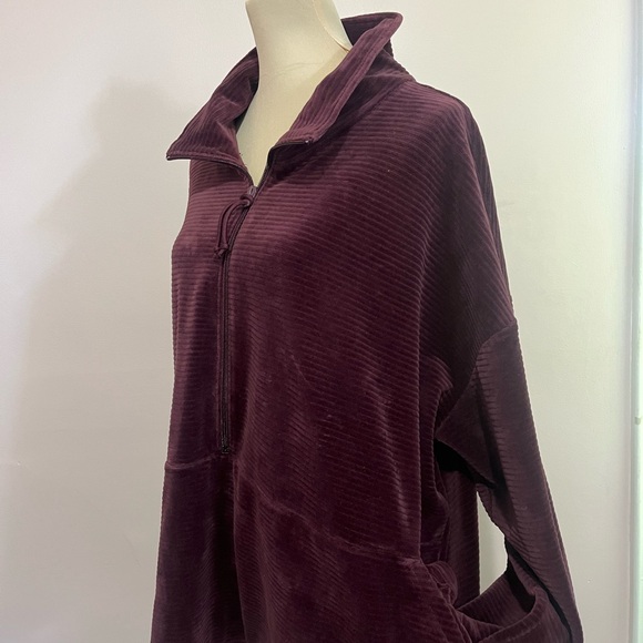 Lands' End Tops - Lands End Red Oversized Top
